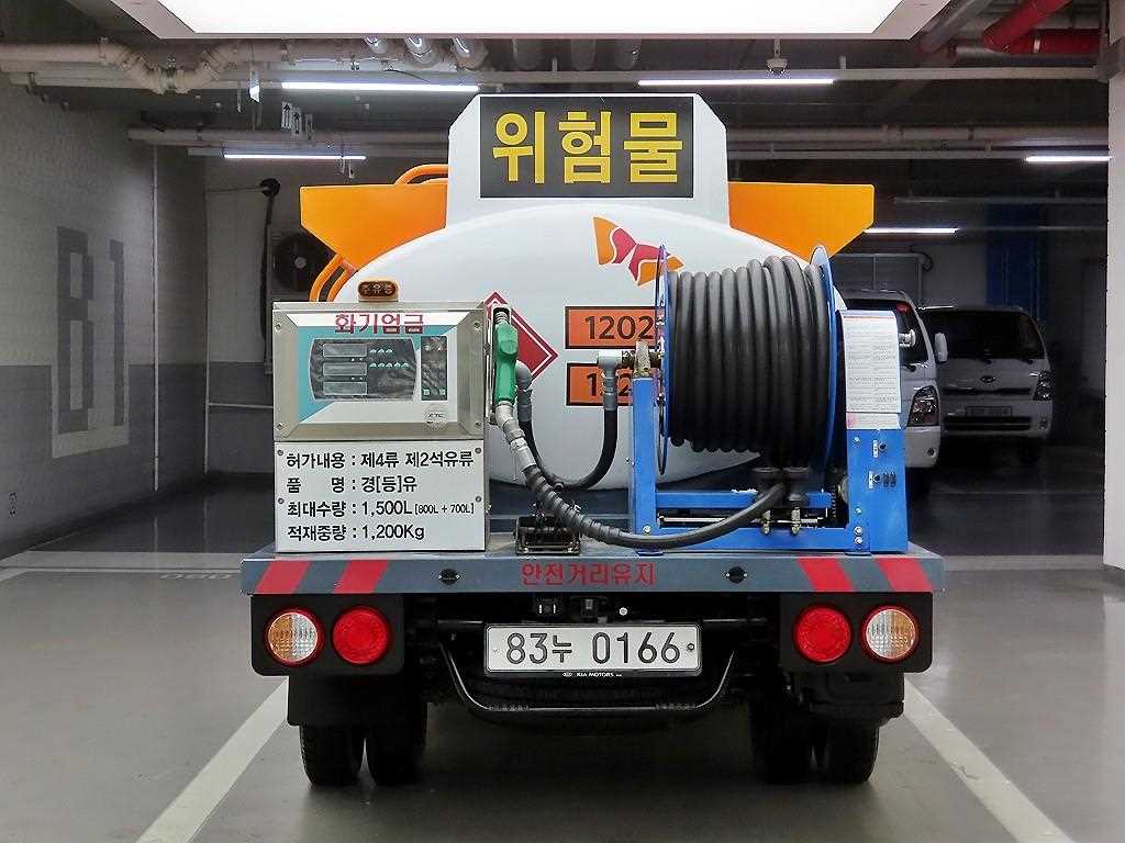 기아 봉고 1톤 탱크로리 2020년식 사진 3