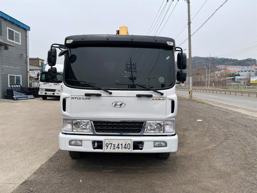 5톤 카고크레인 2018년식 사진 2
